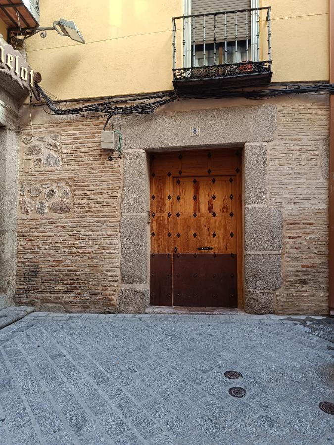 Cristo Del Rocio - Parking Gratis Daire Toledo Dış mekan fotoğraf
